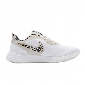 Nike Revolution 5 Premium Leopard